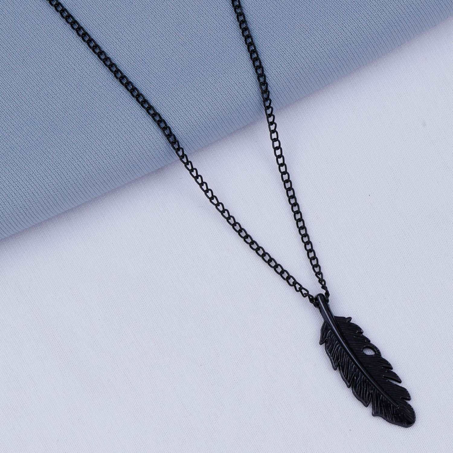 The Black Leaf Pendant